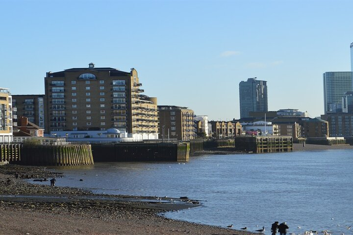 Tales from the Thames Riverbank: A Self-Guided Audio Tour - Photo 1 of 5